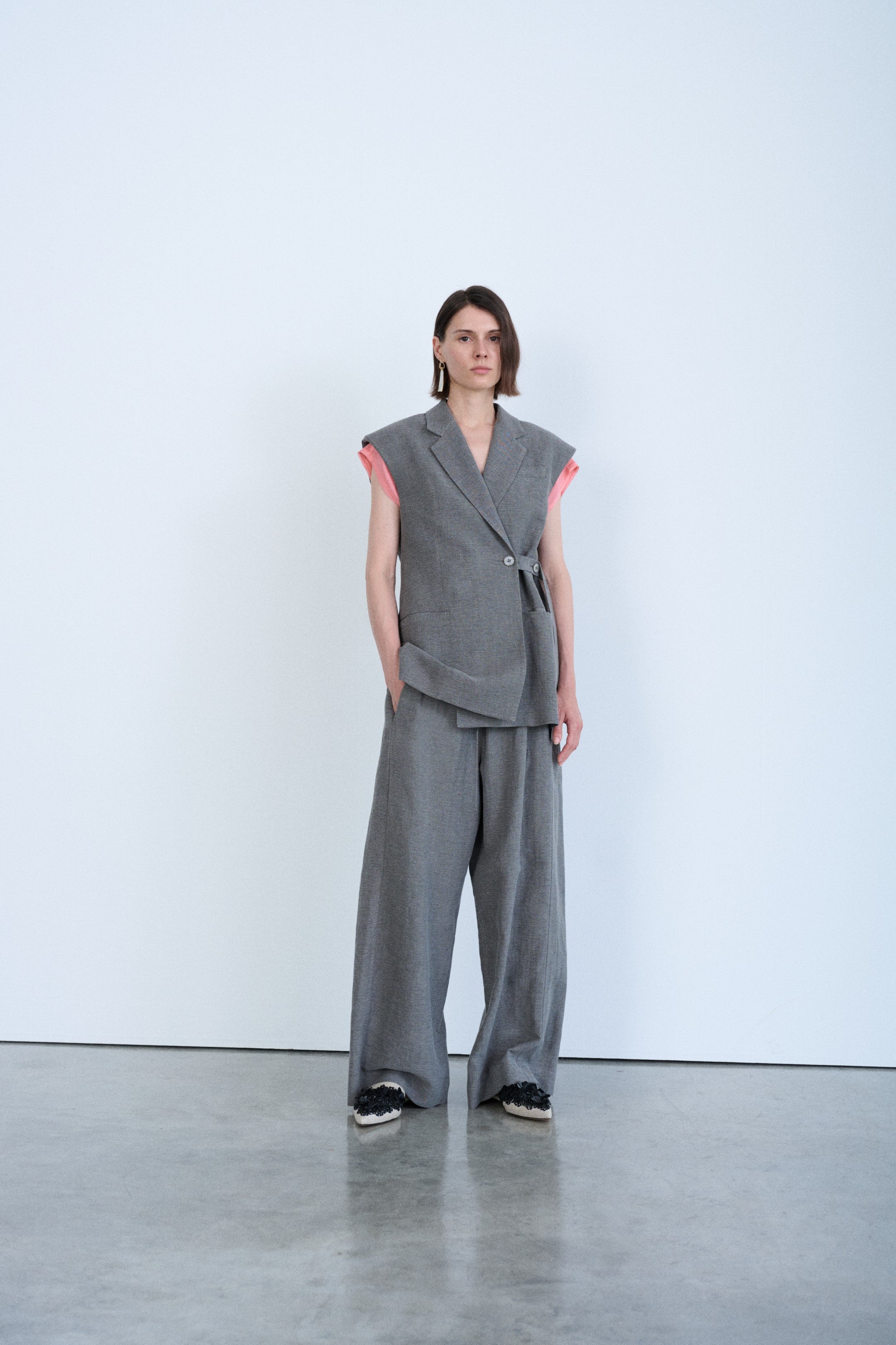 Grey Linen Vest With Adjustable Button