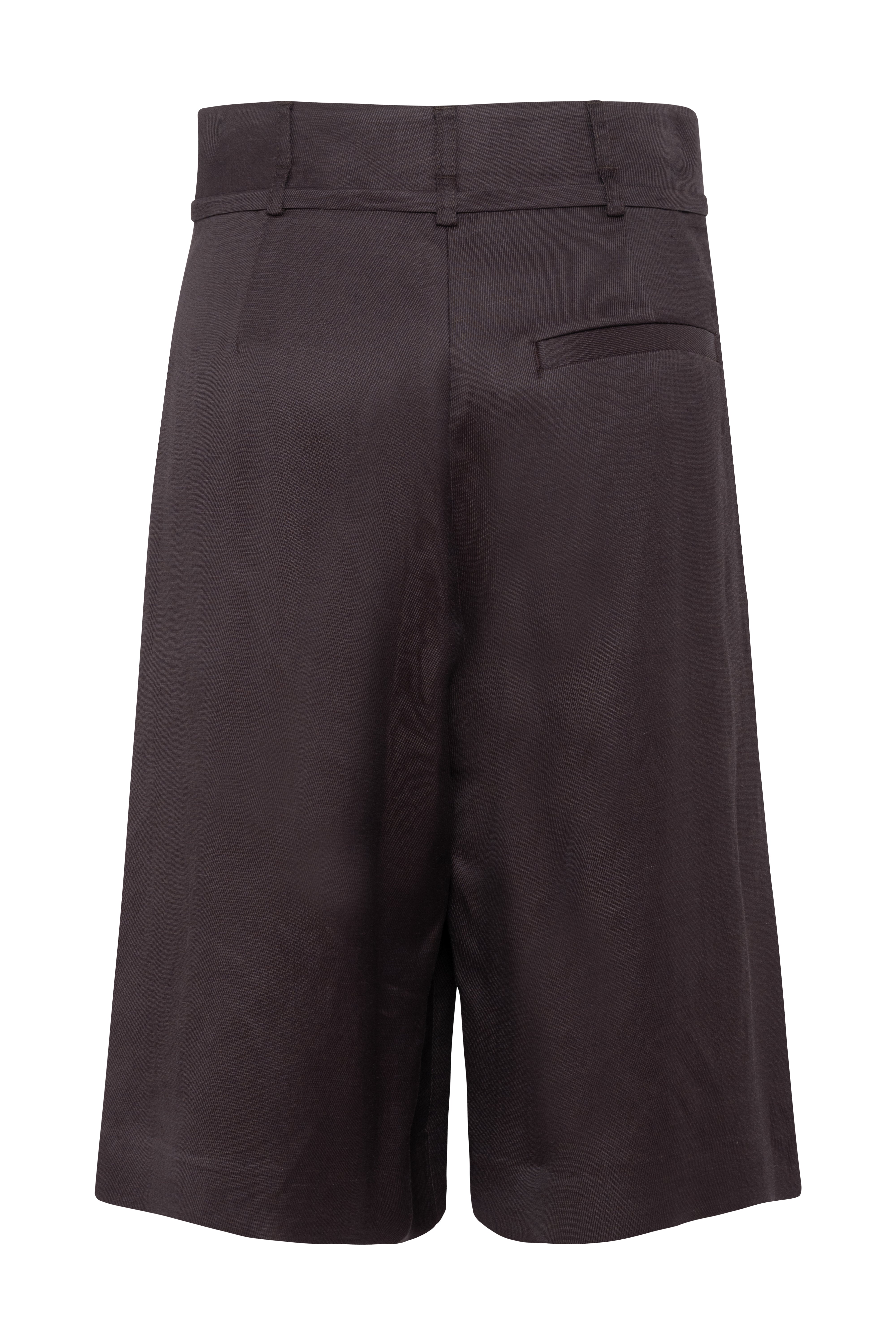 Elegant Plum City Fluid Viscose Bermuda Shorts With Removable Belt