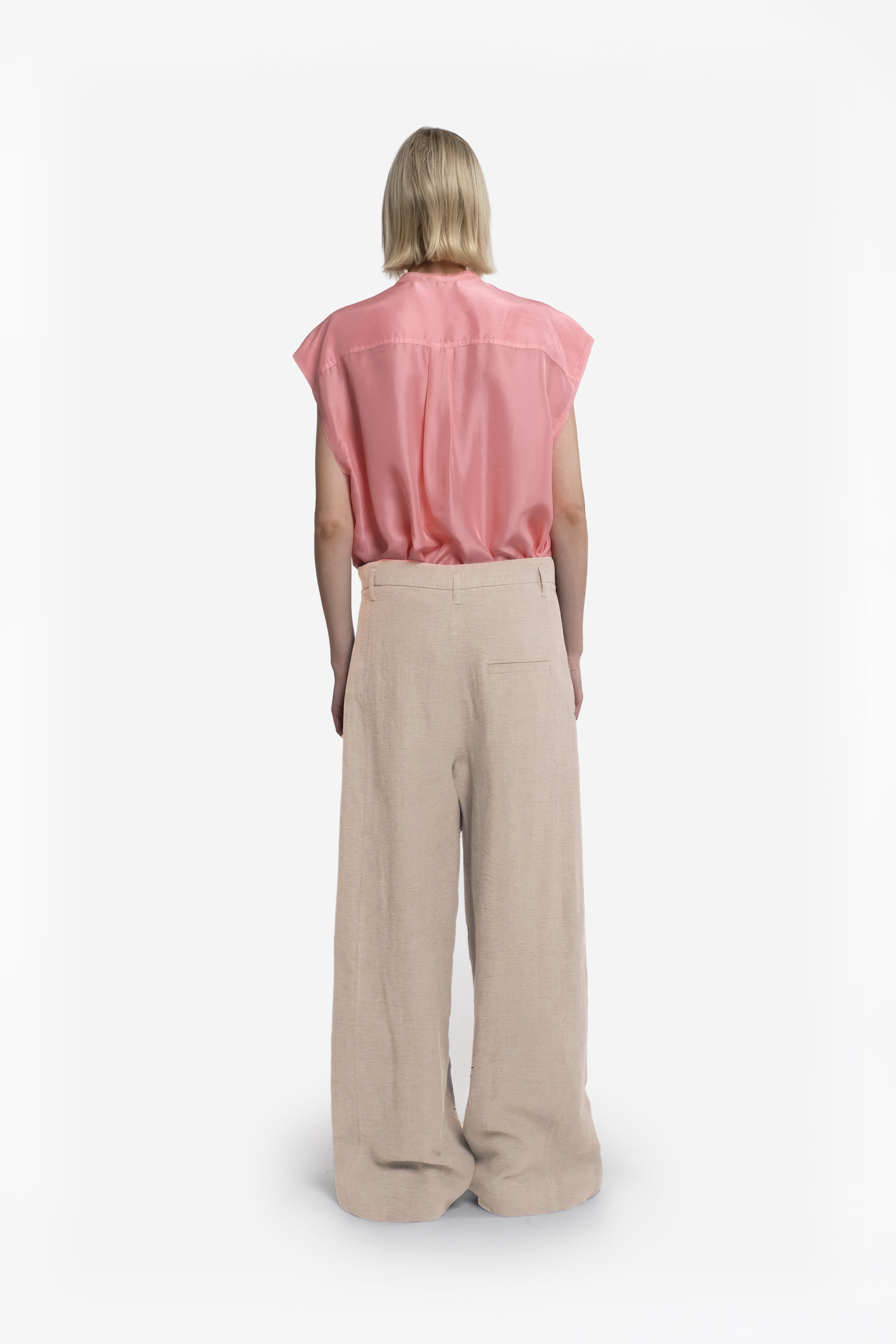 Elegant Straight Leg Linen Trousers In Beige Color