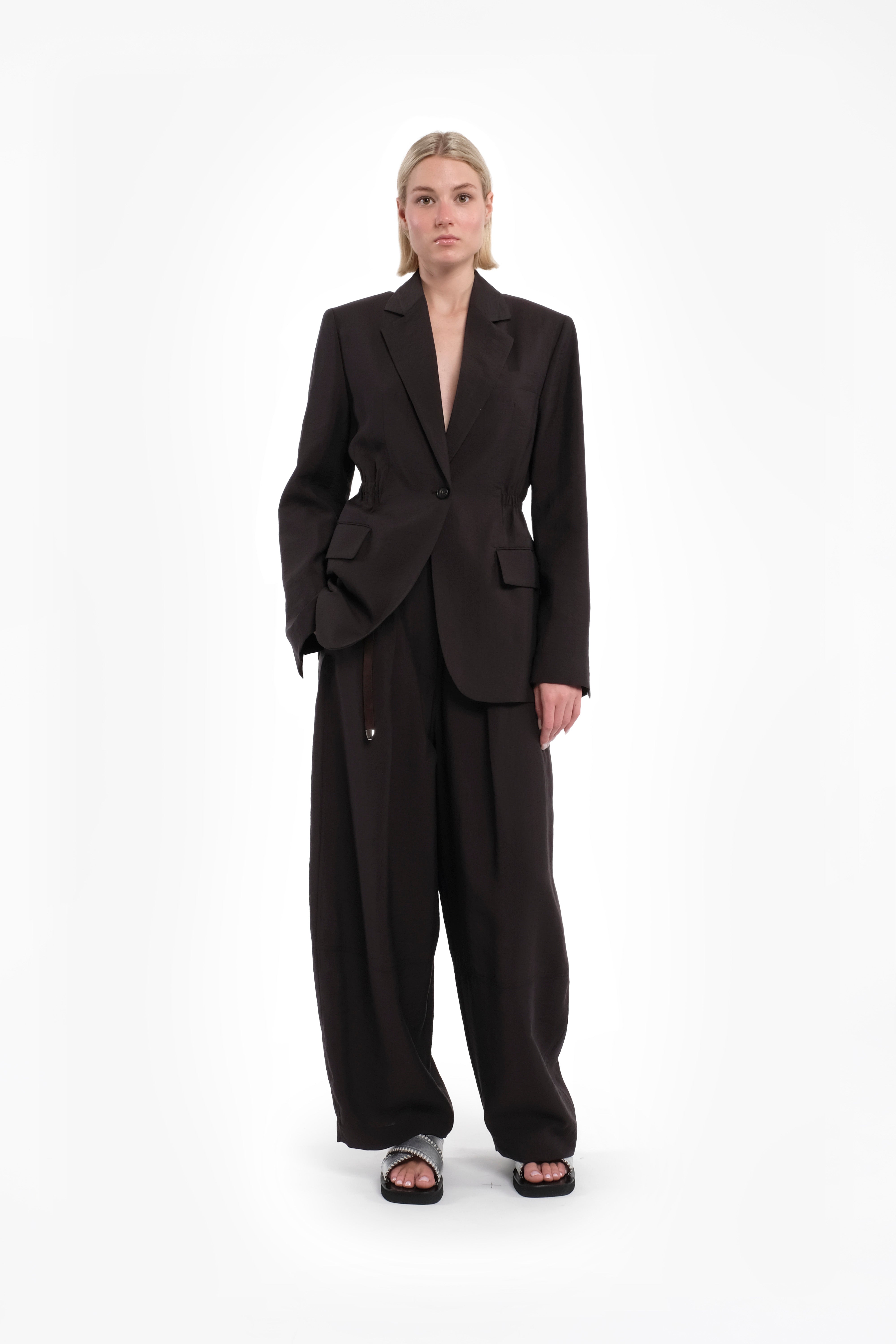 Single-Breasted Coffee Tencel Blazer With Fitted Waist