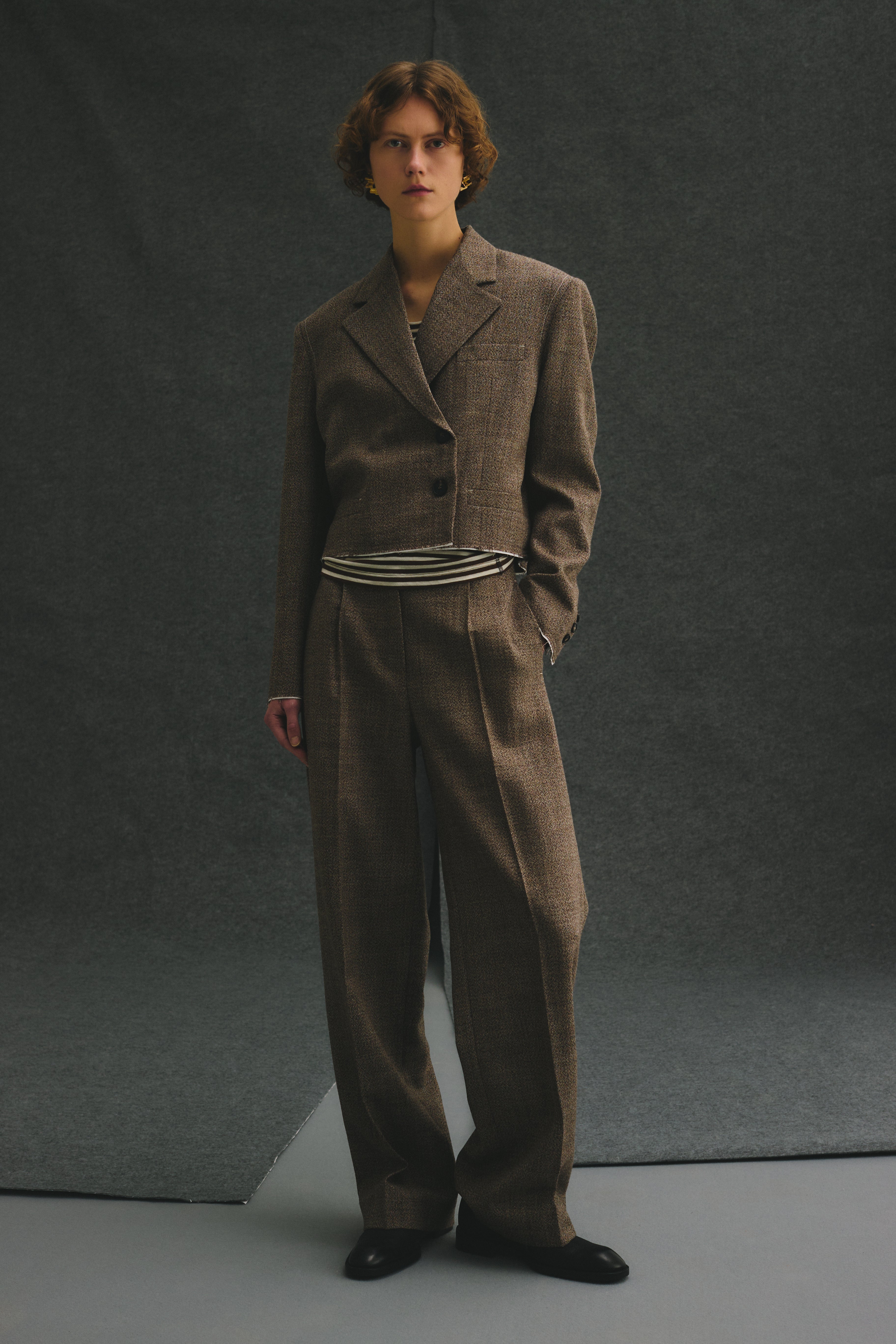 Blazer doppiopetto cropped in tessuto jaspé 