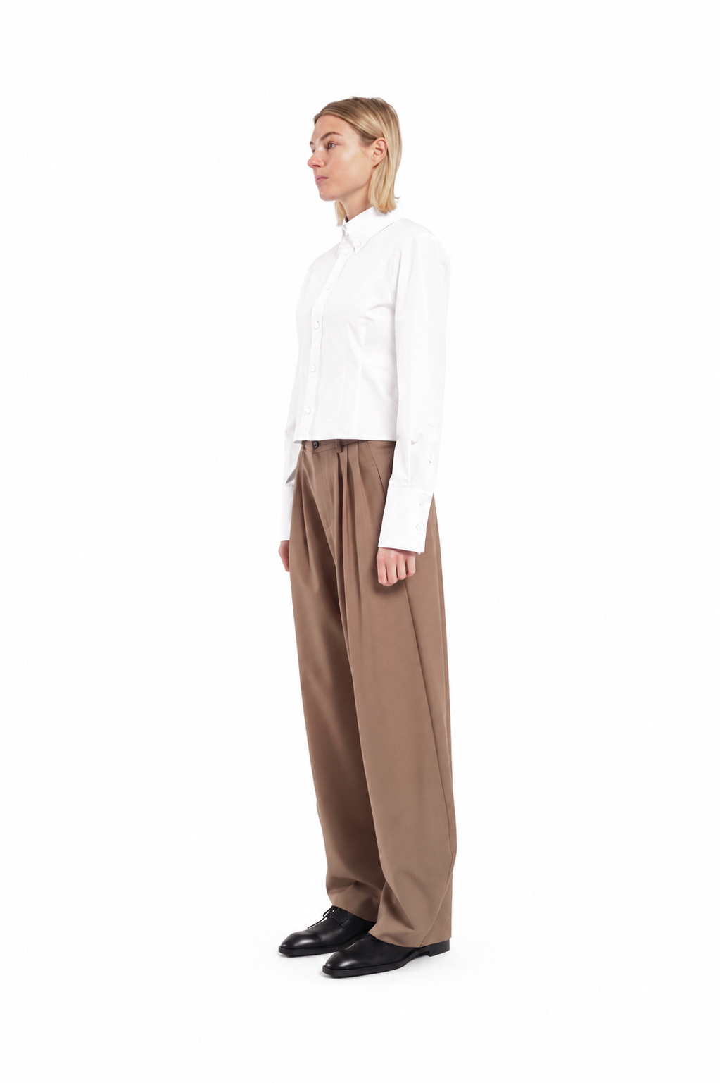 Camicia cropped bianca a maniche lunghe