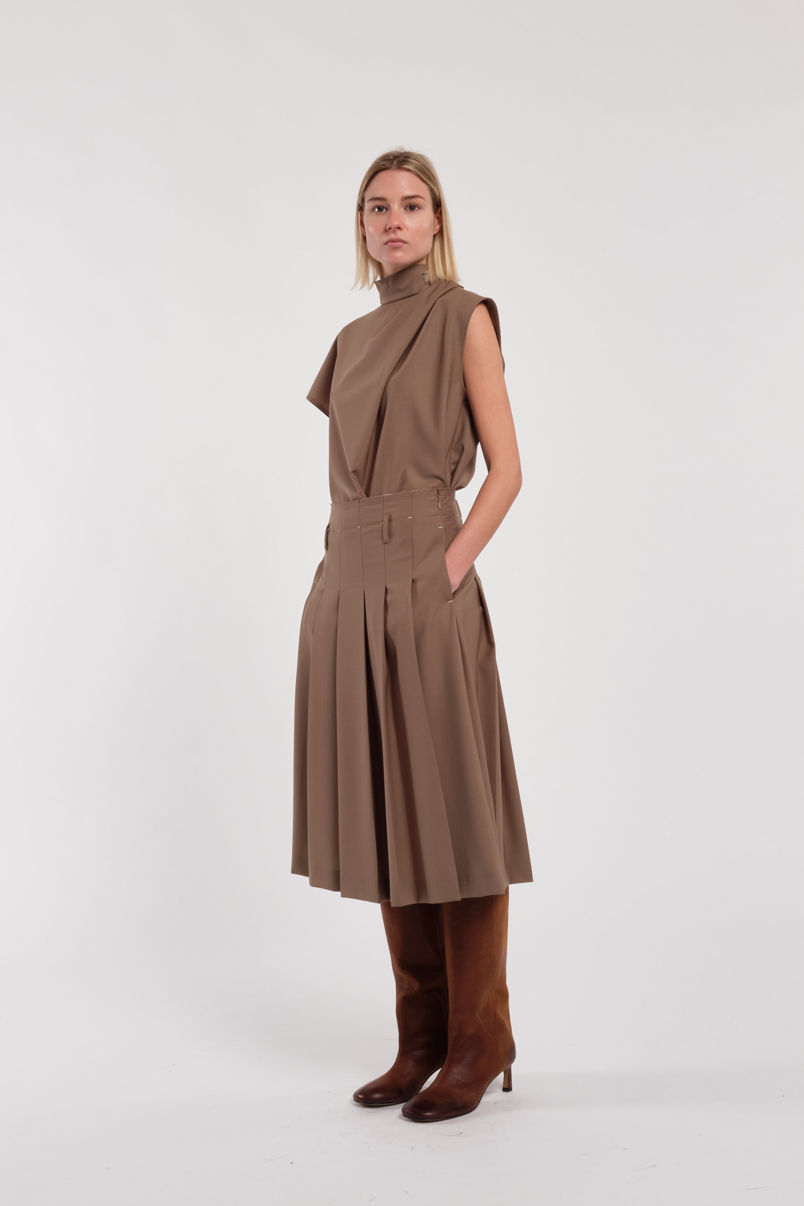 Beige Pleated Midi Skirt In Polyester And Wool Blend